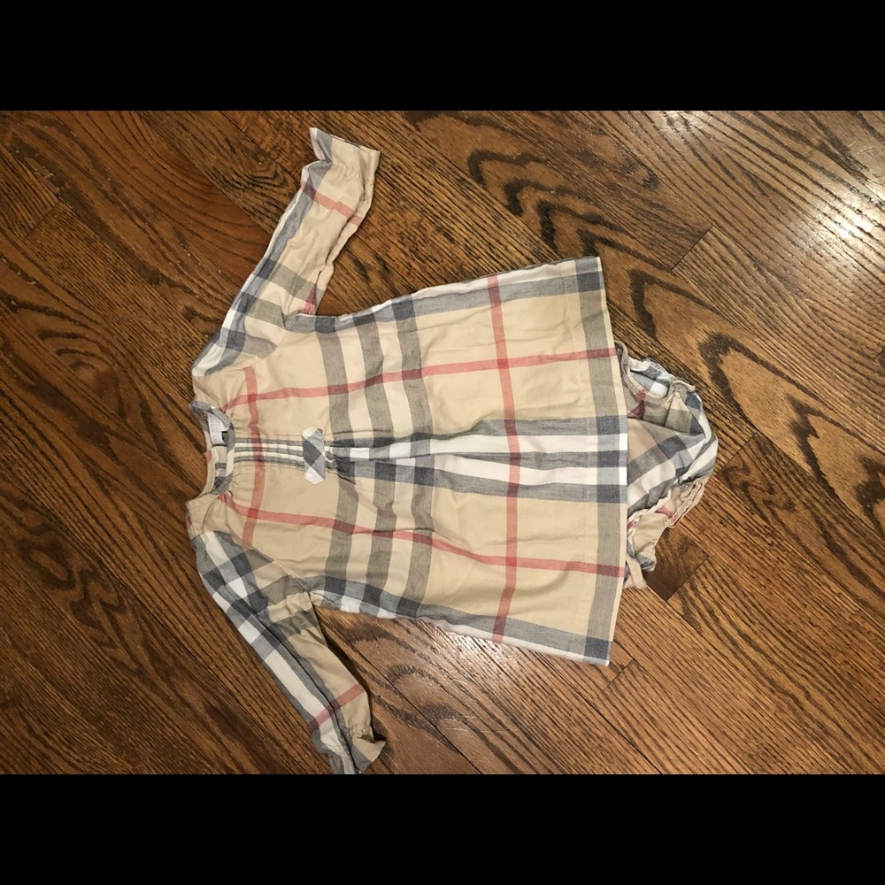 Burberry dress with diaper cover 12mo